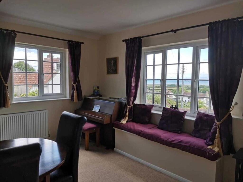 Sea Views, Private Garden, Comfortable Family And Dog Friendly Home Porlock Exterior photo